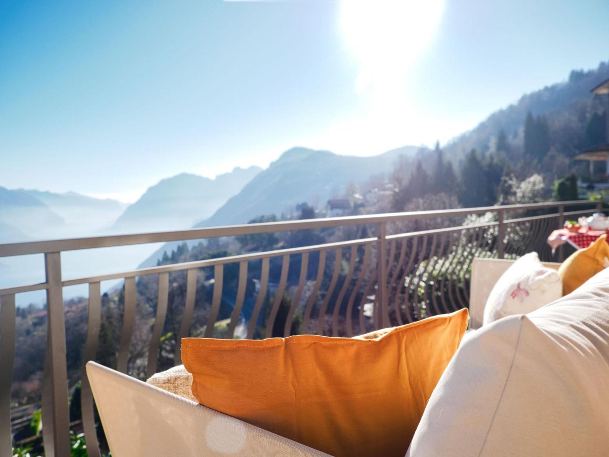 Panoramic Lakeview House Bellagio Civenna エクステリア 写真