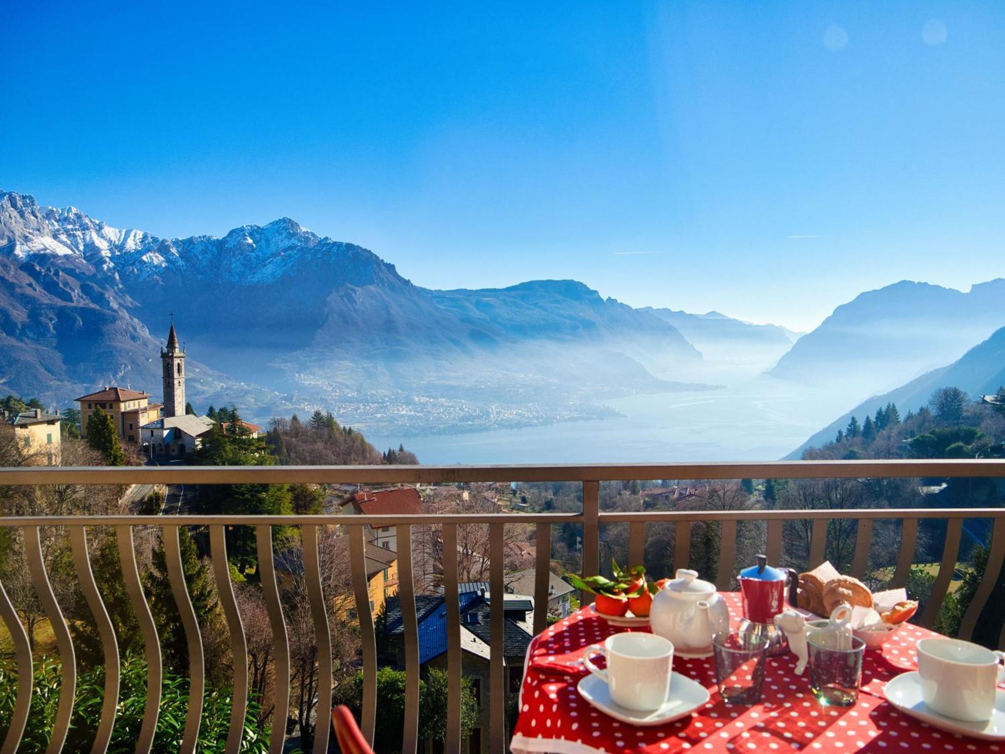 Panoramic Lakeview House Bellagio Civenna エクステリア 写真