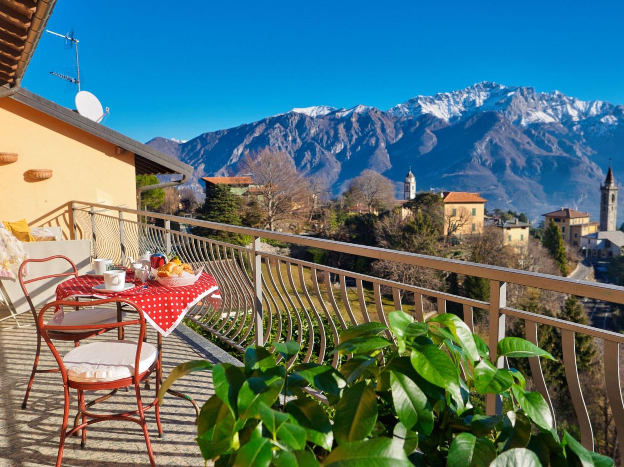 Panoramic Lakeview House Bellagio Civenna エクステリア 写真
