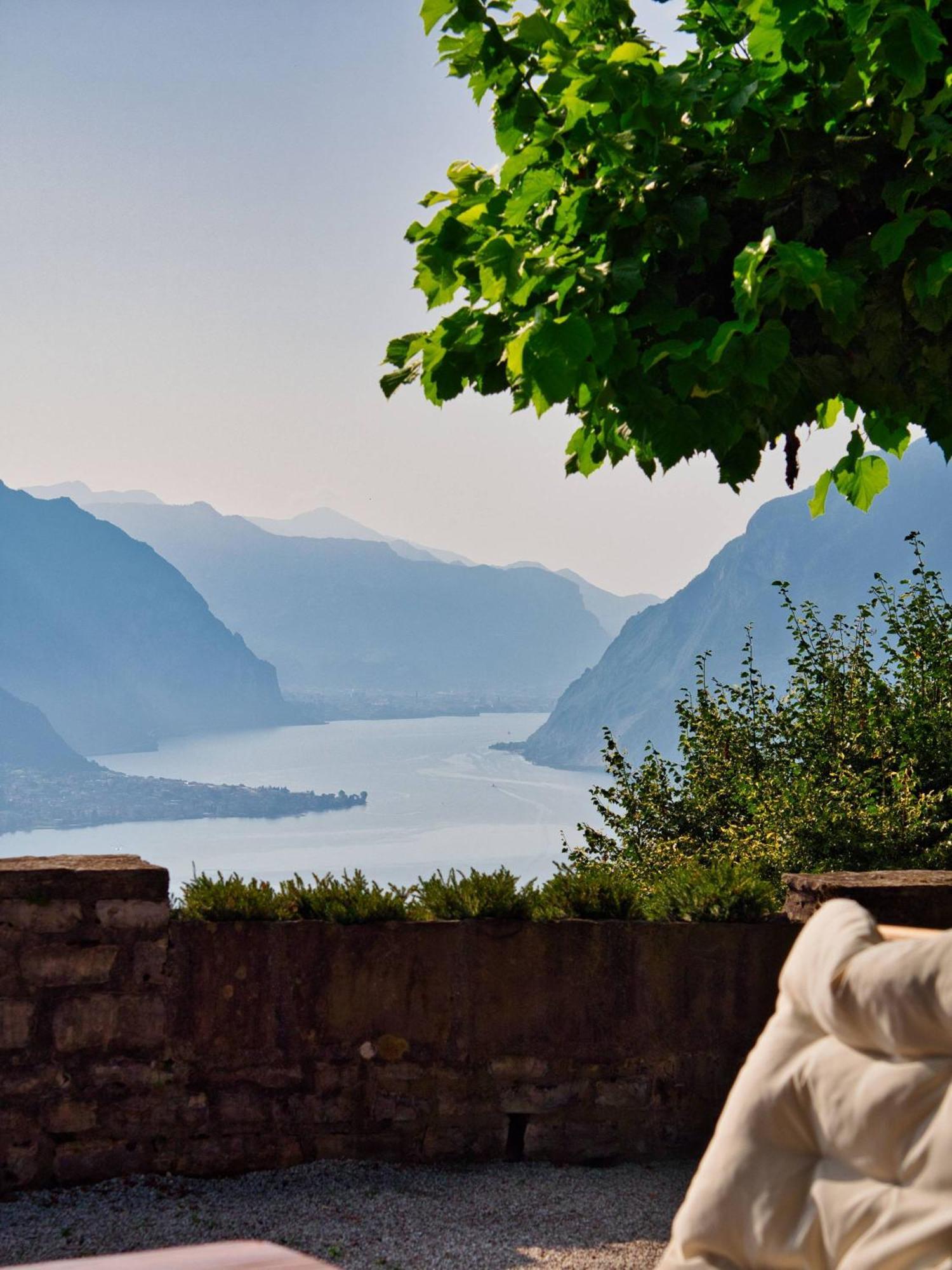 Panoramic Lakeview House Bellagio Civenna エクステリア 写真